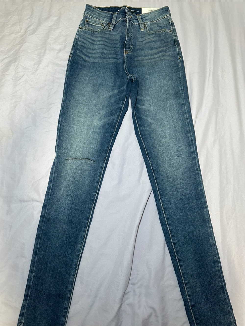 NWT INC High Rise Distressed Knee Slit Skinny Jeans Medium Wash